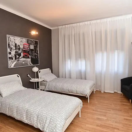 拉格里福利奥旅馆